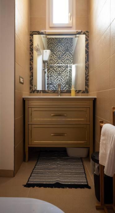 Merulana Penthouse: 5 Minutes Walk From Colosseum Bagian luar foto
